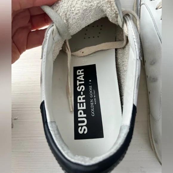 Golden Goose women’s sneakers - Picture 8 of 9